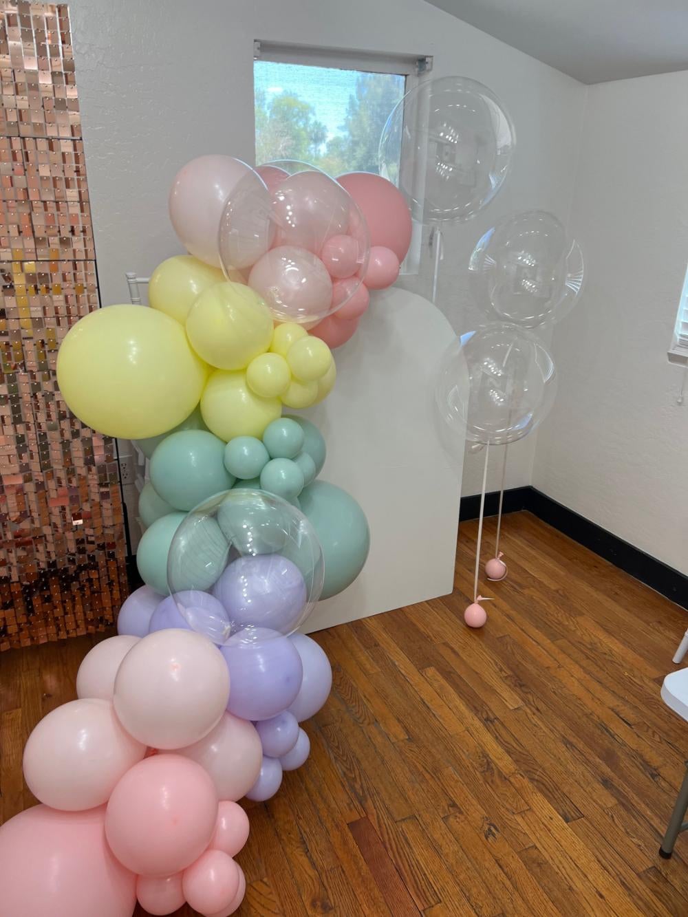 Dream Beige Balloon Birthday Cake Smash Backdrop - Aperturee